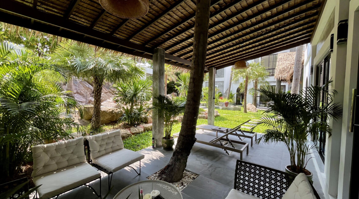 Terrace Master Bedroom 2