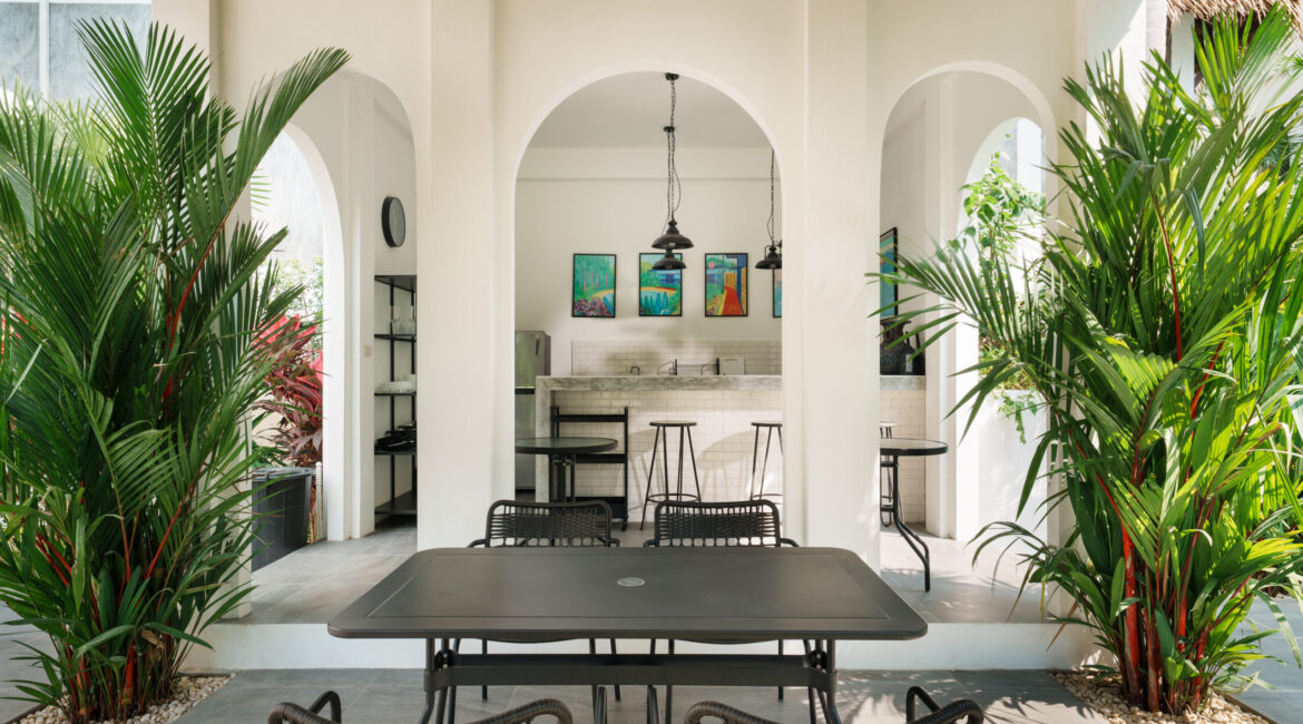 DSC09645-Edit-2-scaled